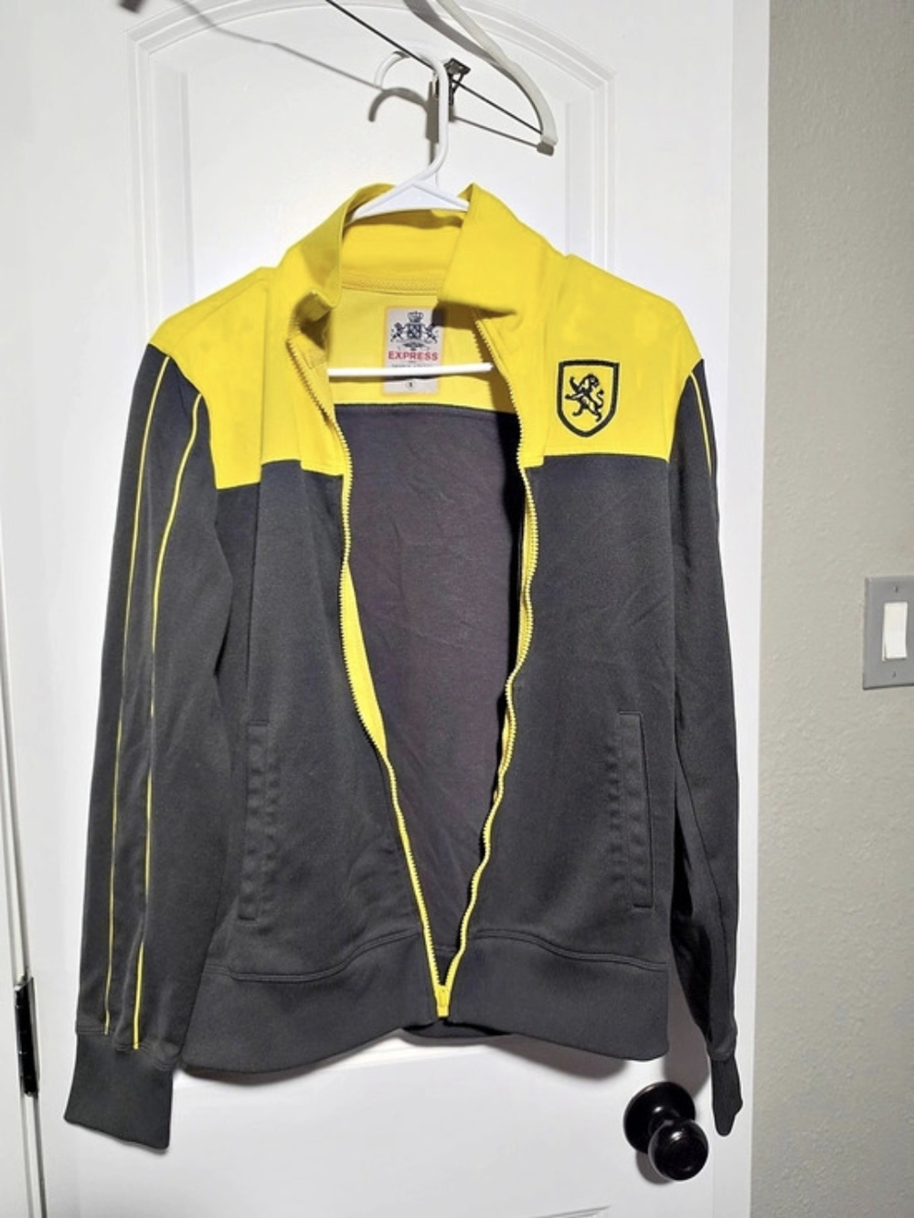 Express Color Block Zip Jacket in Yellow & Black Size Small